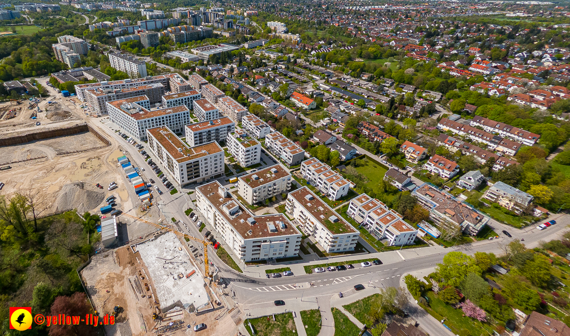 04.05.2023 - Luftbilder vom Alexisqaurtier und Pandion Verde in Neuperlach
